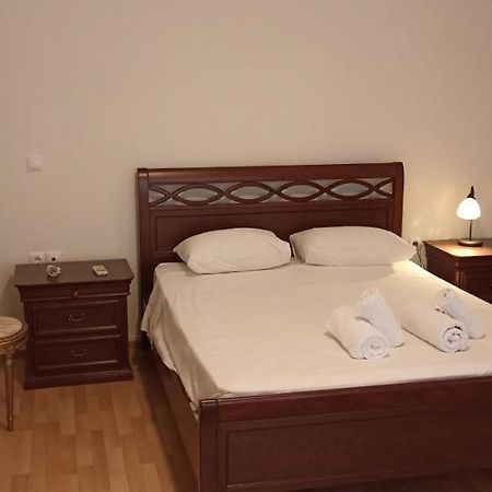 Amerikis Street 1 Bedroom Apartment Athena Bagian luar foto