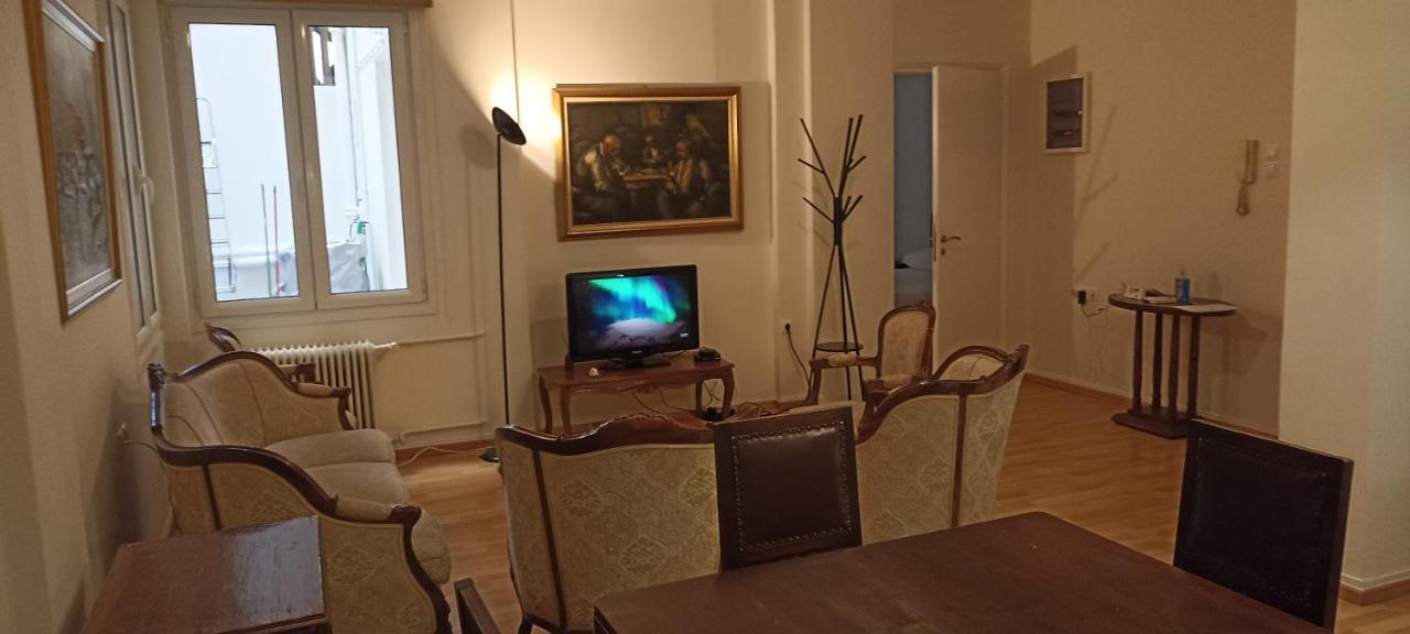 Amerikis Street 1 Bedroom Apartment Athena Bagian luar foto